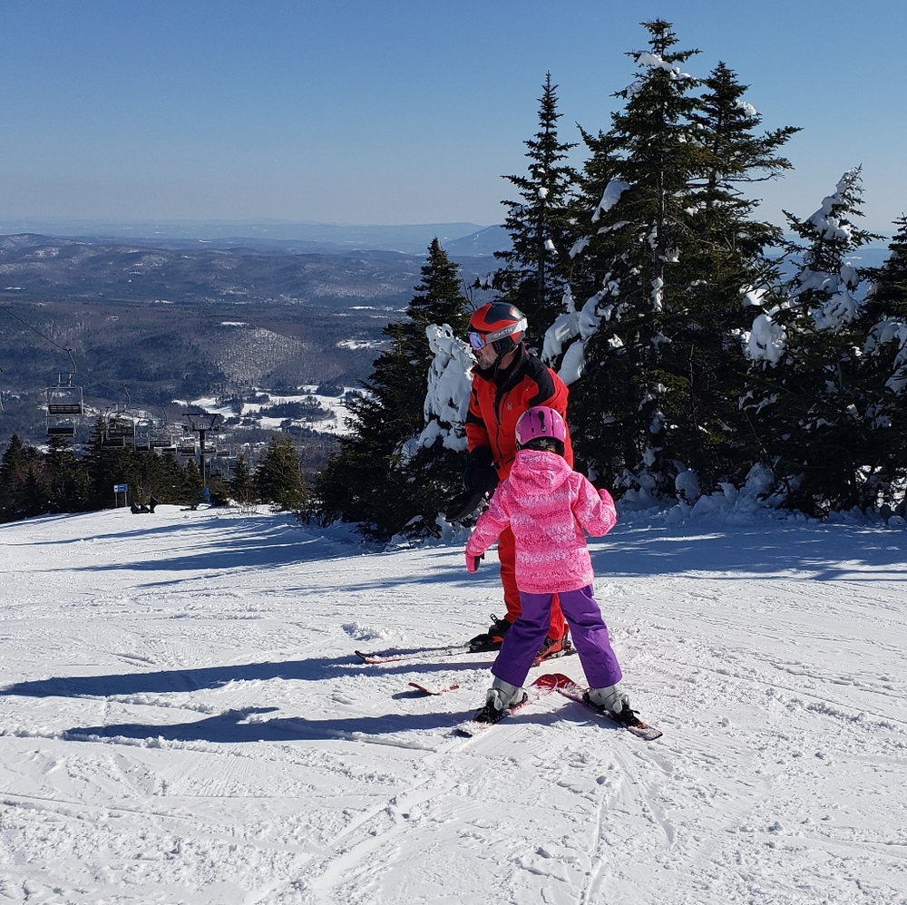 Great skiing jacket size 6